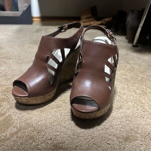 Sbicca cork wedge peep toe sling backs, sz 6.5.